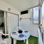 Little * Πουέρτο Ντε Λα Κρουζ