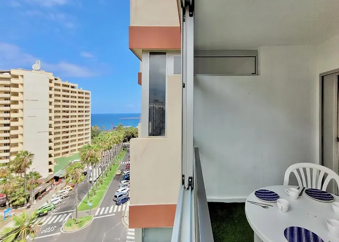 Little Apartamento *